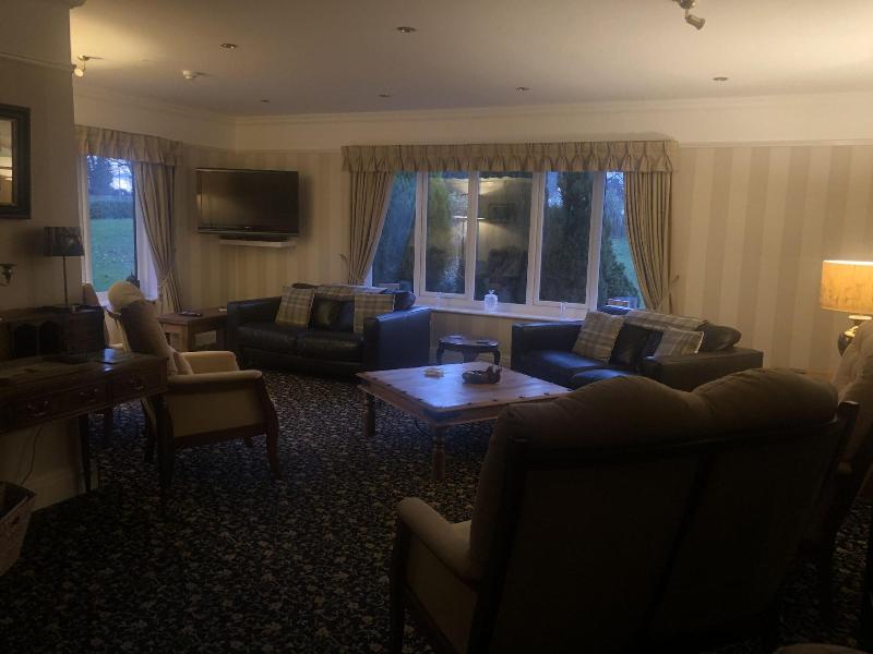 Burton Lodge Guest House image