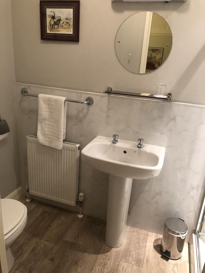 Burton Lodge Guest House image