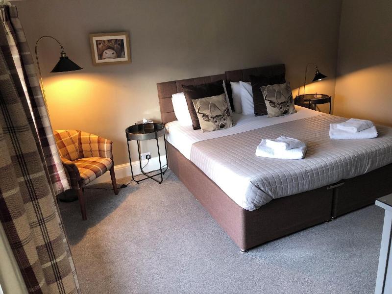 Burton Lodge Guest House image
