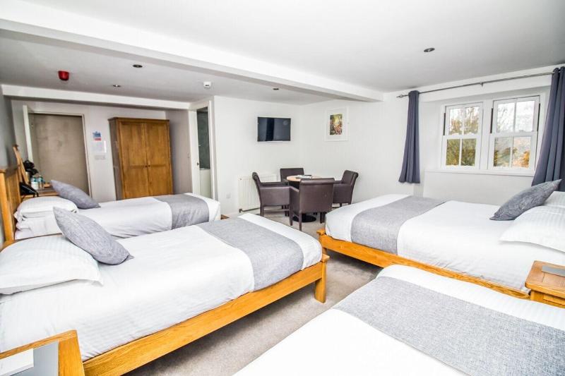 The Saxon Inn image