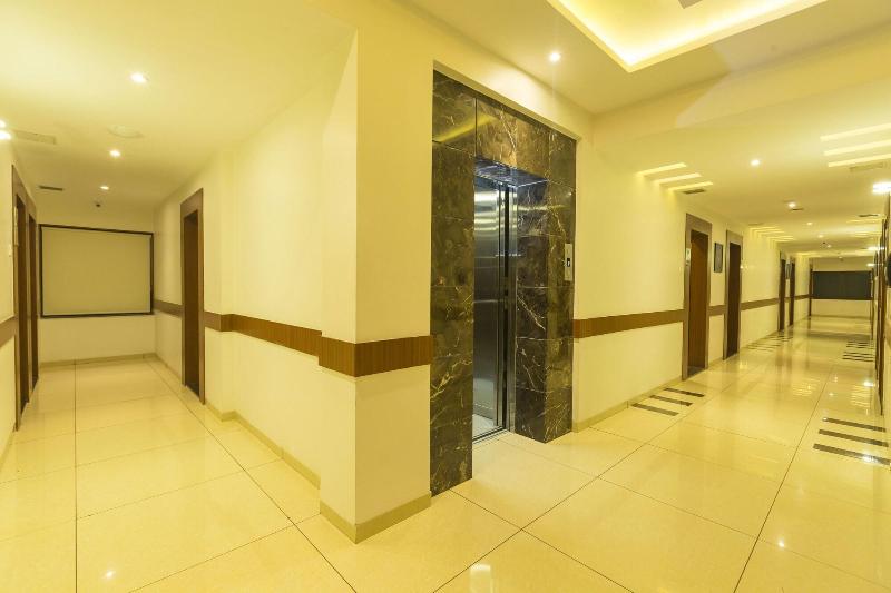 Grand Plaza Suites image