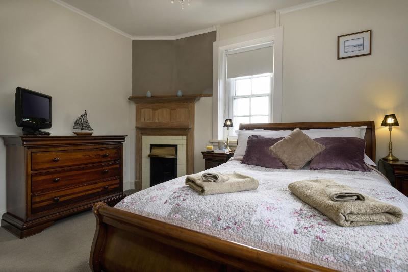 South Stack Coastal Retreats image
