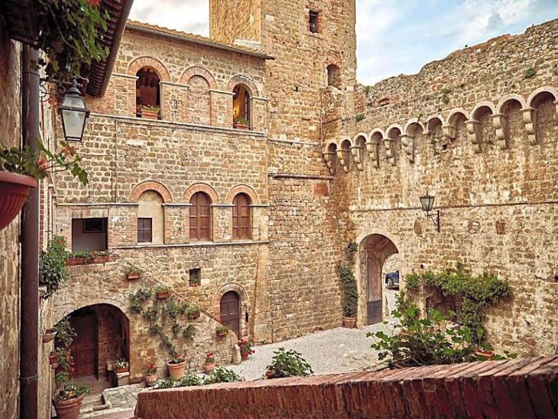Il Mastio Di Spedaletto Relais image