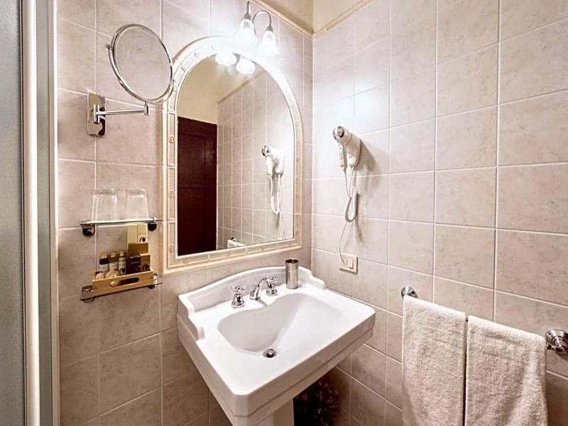 Il Mastio Di Spedaletto Relais image