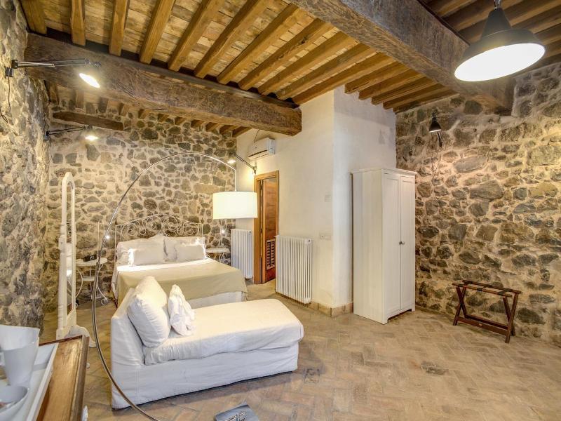 Borgo Vistalago image