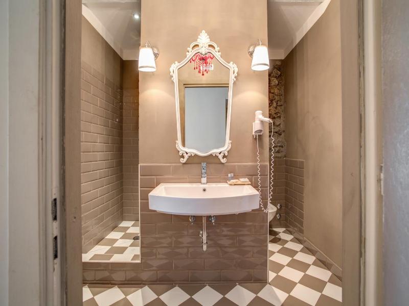 Borgo Vistalago image