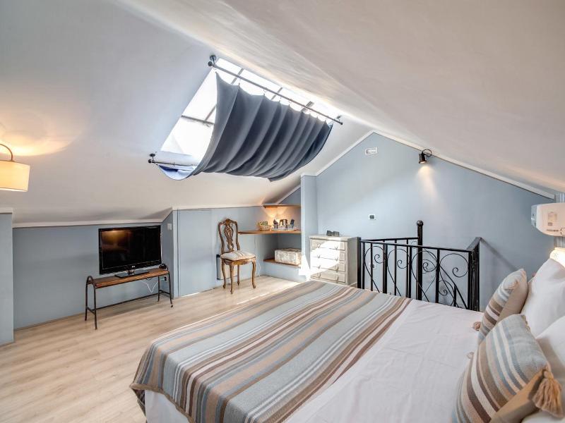 Borgo Vistalago image