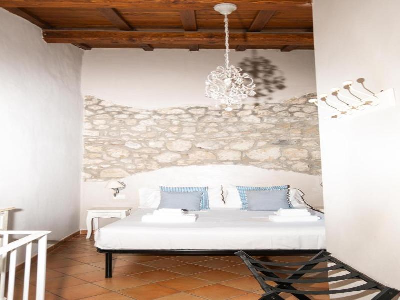 Borgo Vistalago image