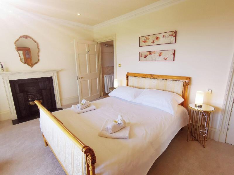 Bowden House B&B image