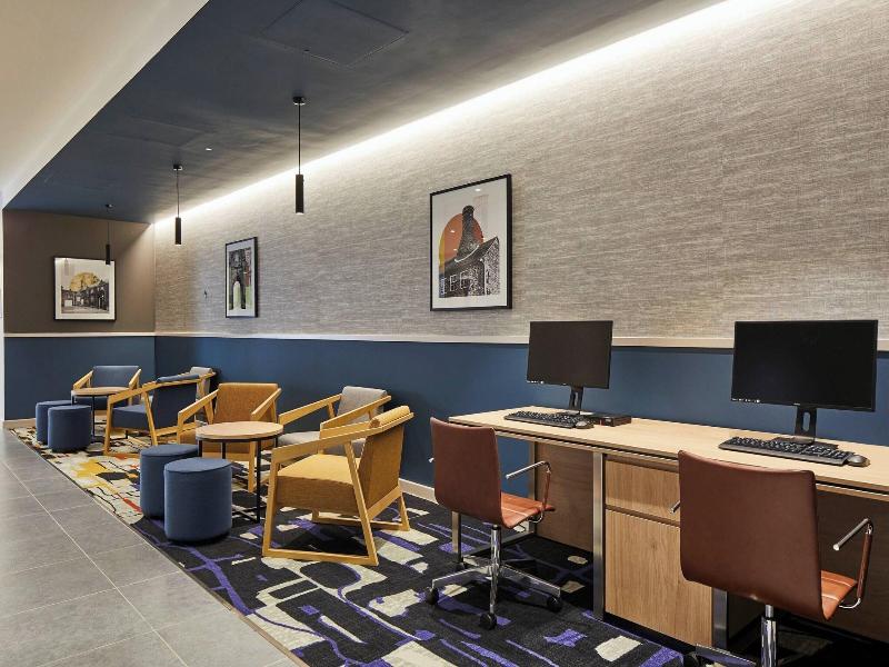 Courtyard By Marriott Keele Staffordshire image