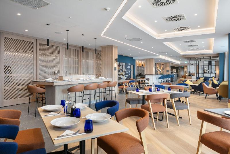 Courtyard By Marriott Keele Staffordshire image
