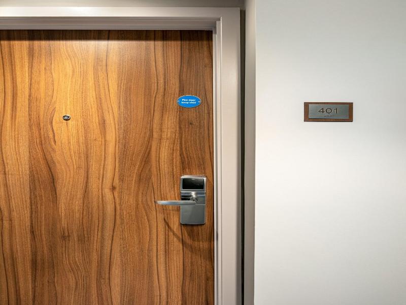 Courtyard By Marriott Keele Staffordshire image