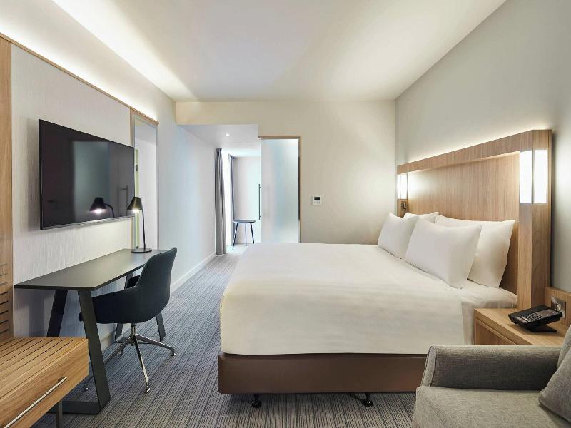 Courtyard By Marriott Keele Staffordshire image