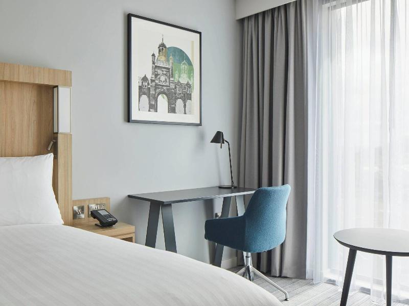 Courtyard By Marriott Keele Staffordshire image