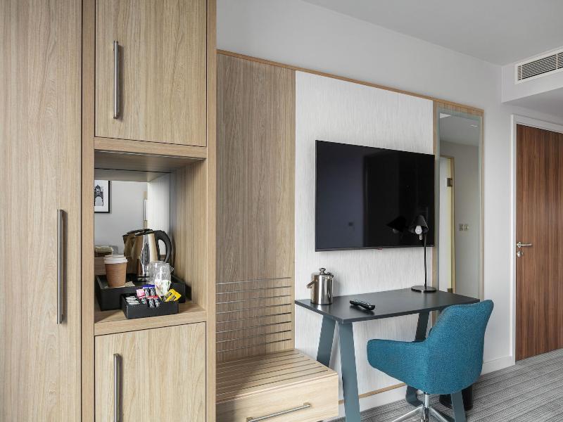 Courtyard By Marriott Keele Staffordshire image