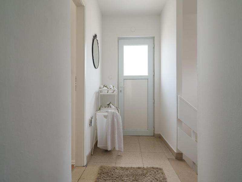 Rooms Lana image