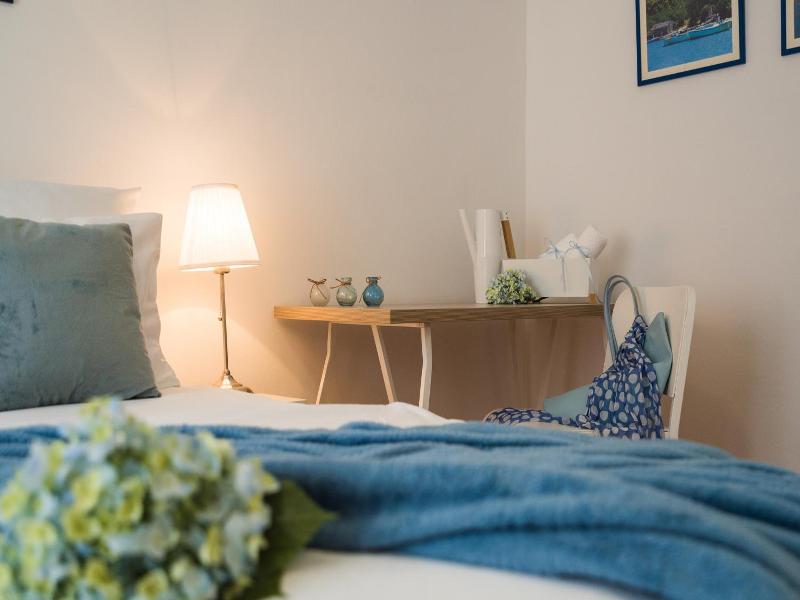 Rooms Lana image