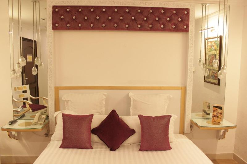 Faletti's Express Hotel image