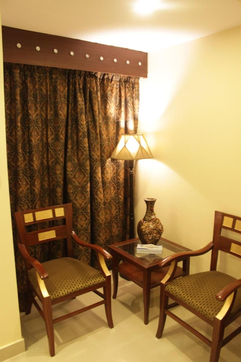 Faletti's Express Hotel image