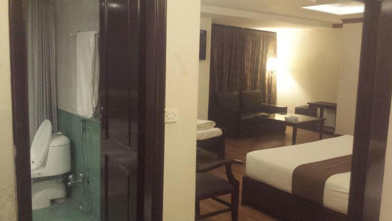 Faletti's Express Hotel image