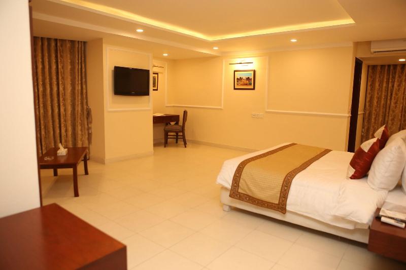 Faletti's Express Hotel image