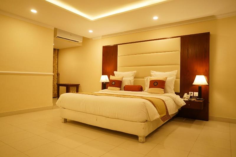 Faletti's Express Hotel image