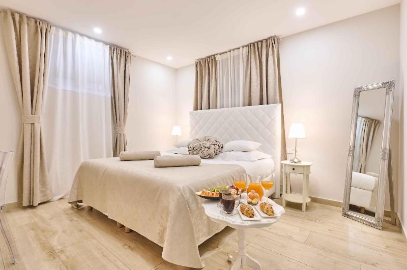 Best Location Rooms image