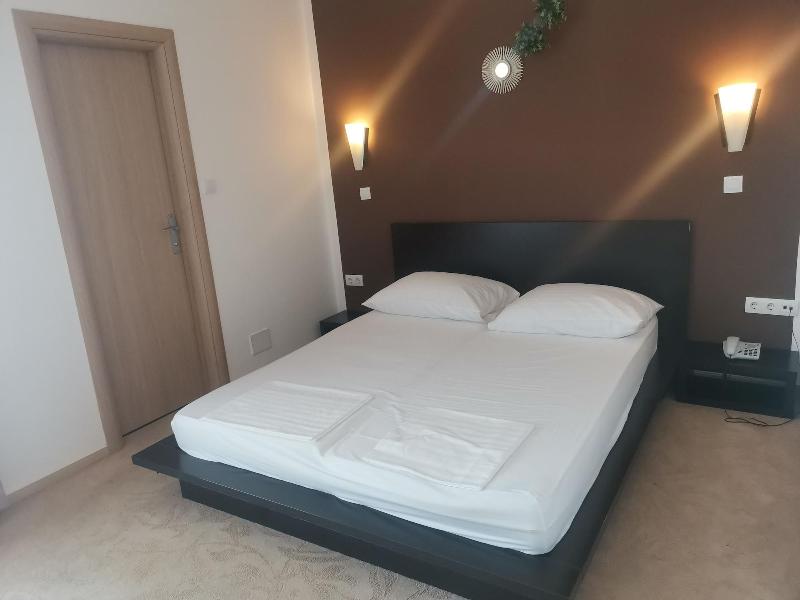 Hotel Nikola image