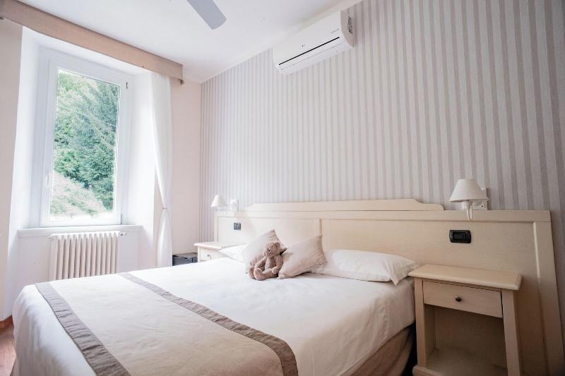 Hotel Villa Aurora image