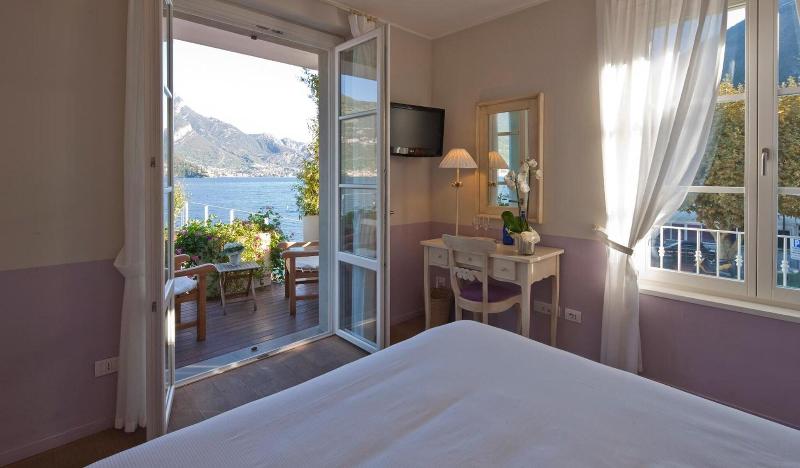 Hotel Villa Aurora image