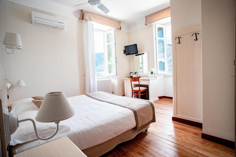 Hotel Villa Aurora image