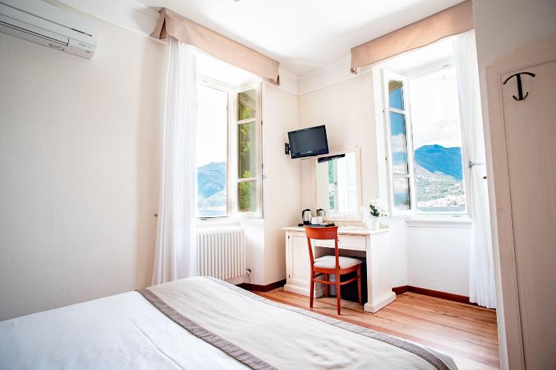 Hotel Villa Aurora image