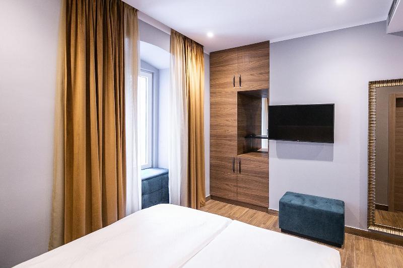 Teatro Suite & Rooms image