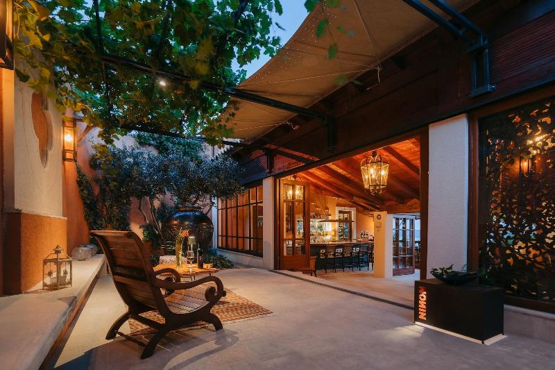 NINON - Design B&B - Adults Only image
