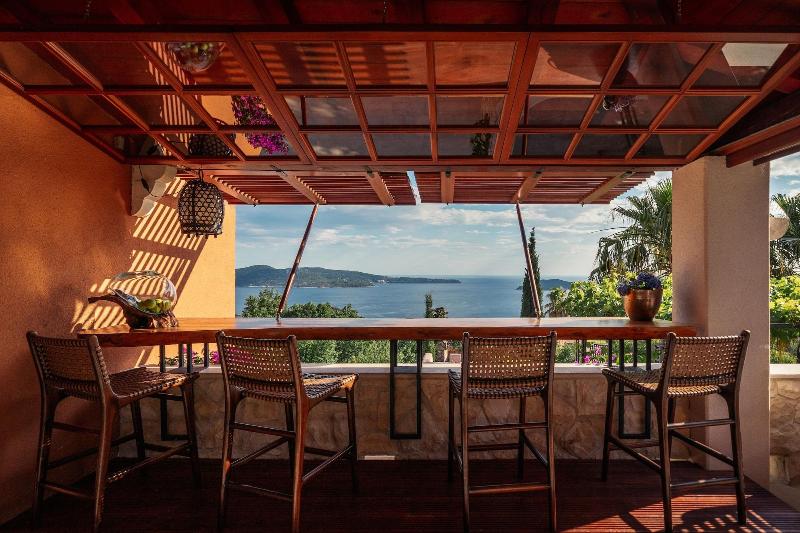 NINON - Design B&B - Adults Only image