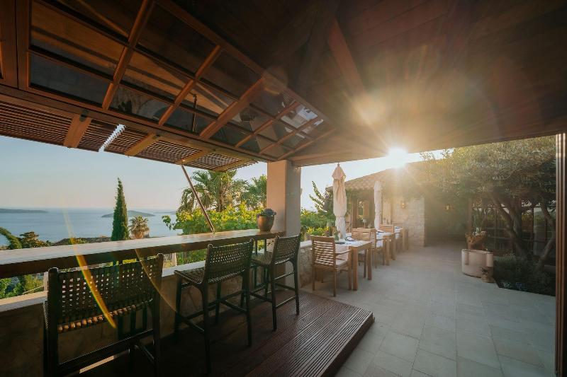 NINON - Design B&B - Adults Only image