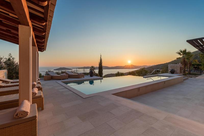 NINON - Design B&B - Adults Only image