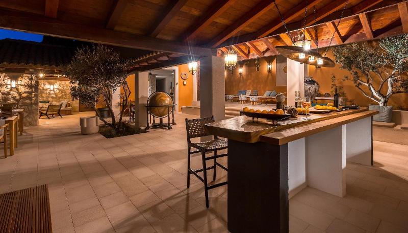 NINON - Design B&B - Adults Only image