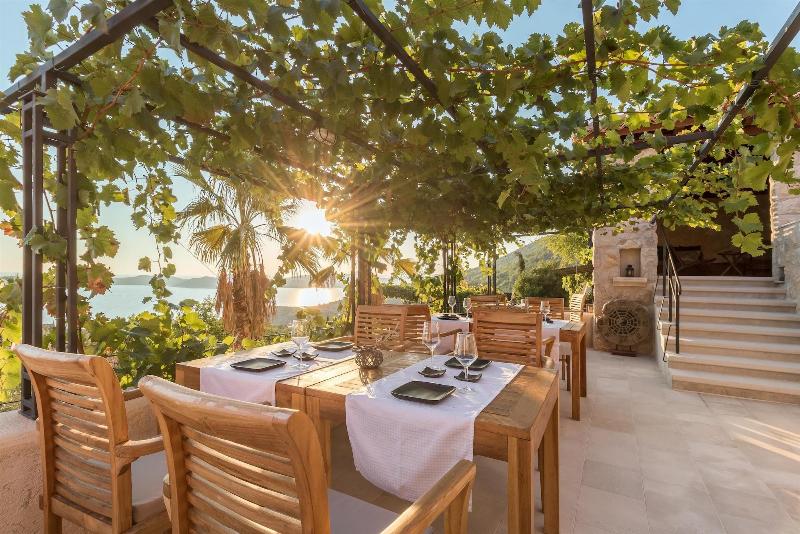 NINON - Design B&B - Adults Only image