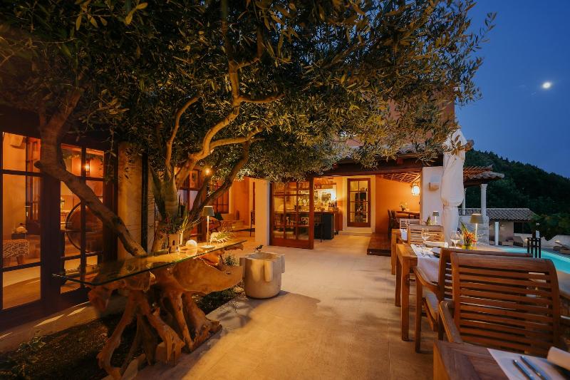 NINON - Design B&B - Adults Only image