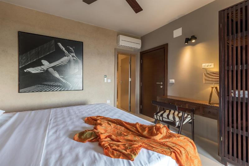 NINON - Design B&B - Adults Only image
