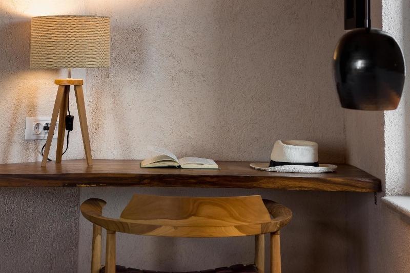 NINON - Design B&B - Adults Only image
