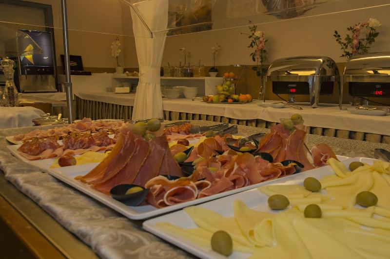 Hotel Safir Casino image