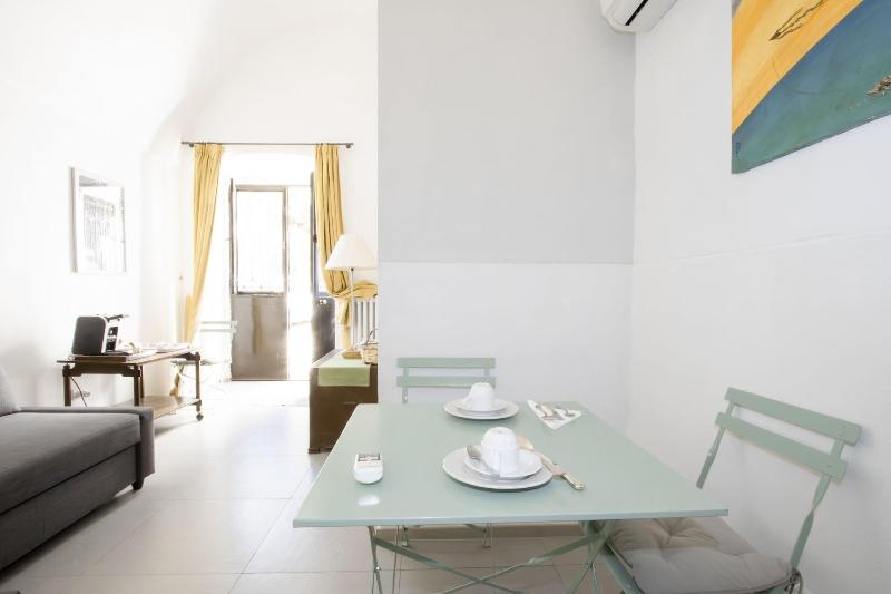 Le Tre Sorelle image