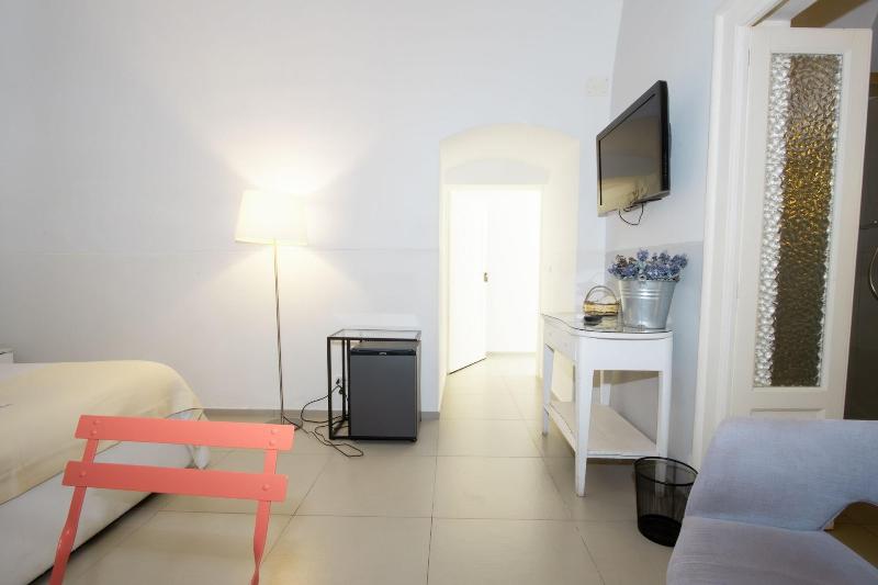 Le Tre Sorelle image