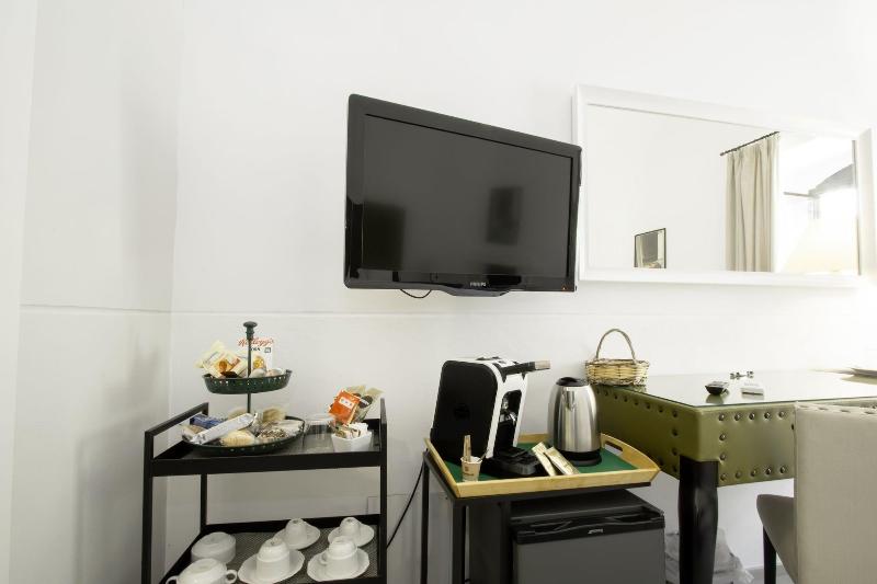 Le Tre Sorelle image
