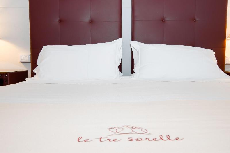 Le Tre Sorelle image
