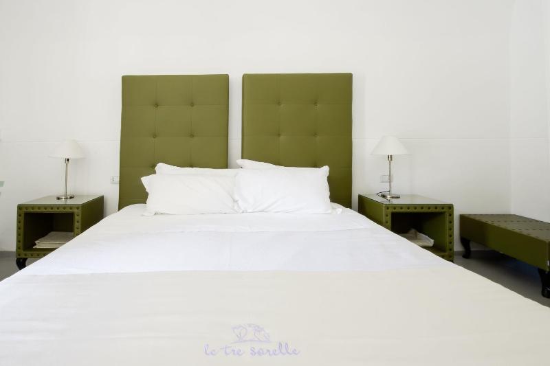 Le Tre Sorelle image