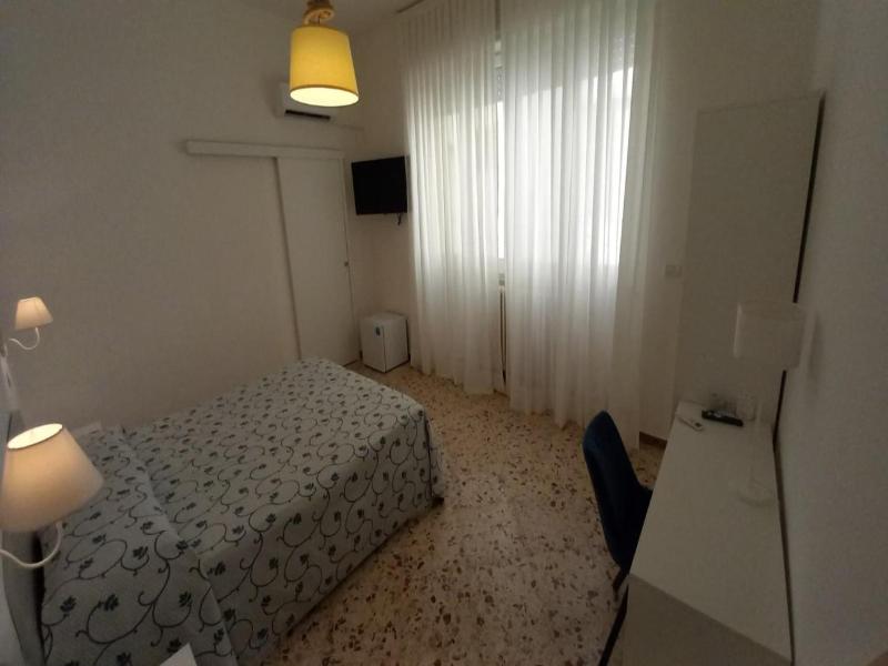 Hotel Il Vascello image