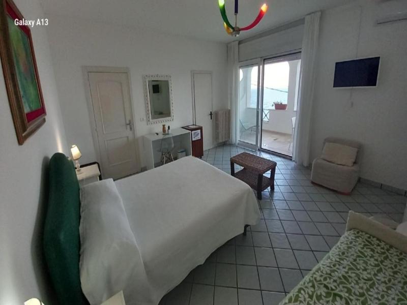 Hotel Il Vascello image